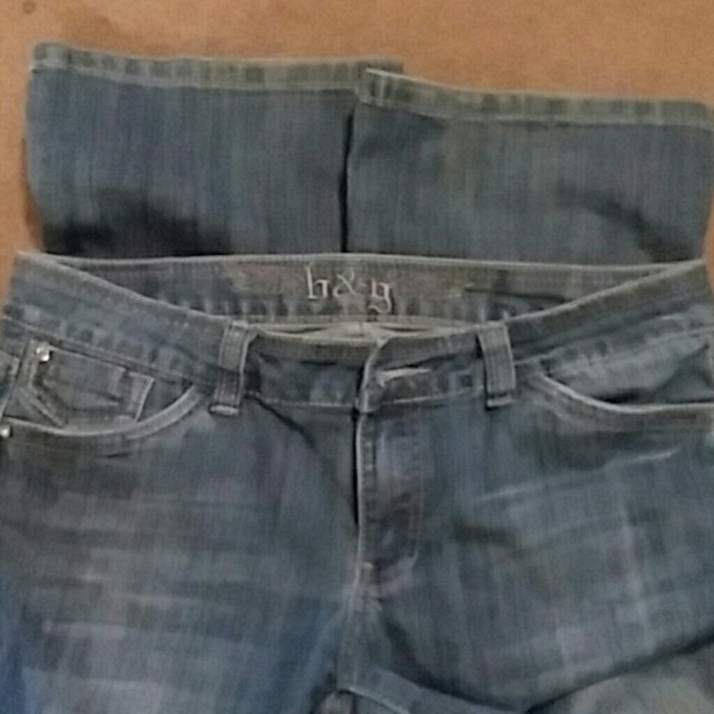 Jeans - Picture 2 of 3